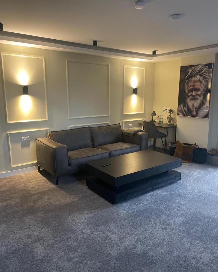 שטיינפורט 3 Monkeys Hotel מראה חיצוני תמונה