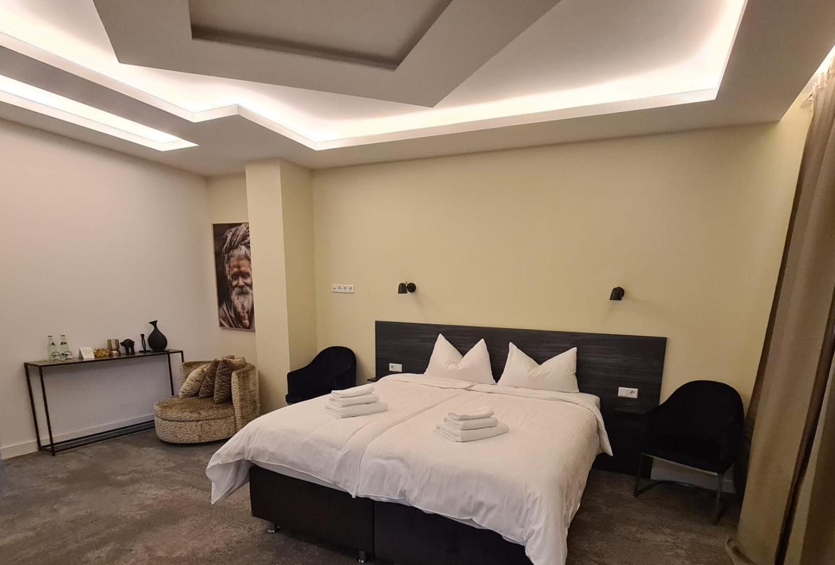 שטיינפורט 3 Monkeys Hotel מראה חיצוני תמונה